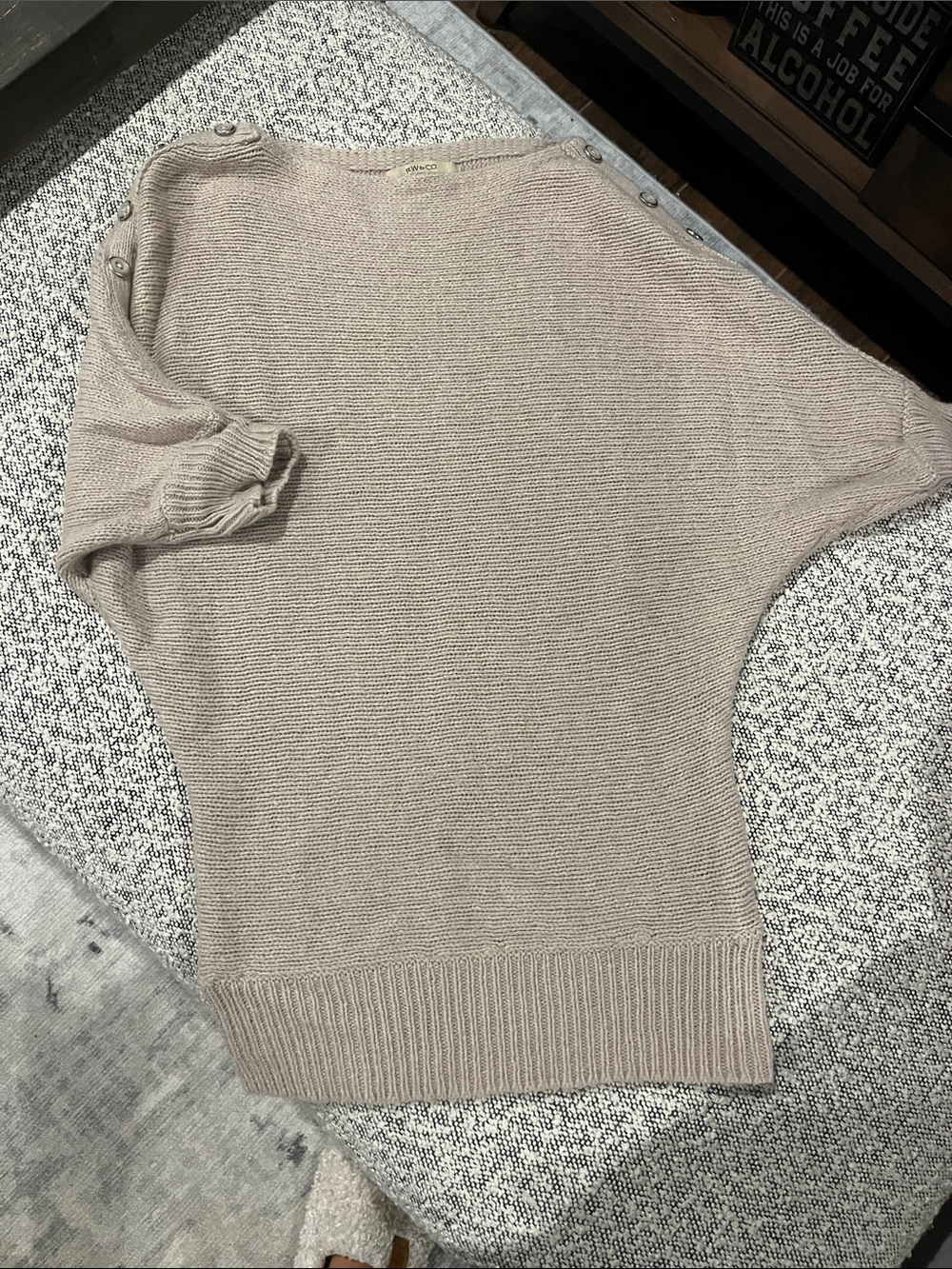 Women’s Lightweight Button-Shoulder Sweater in pink